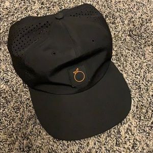 Flo Motion Hat